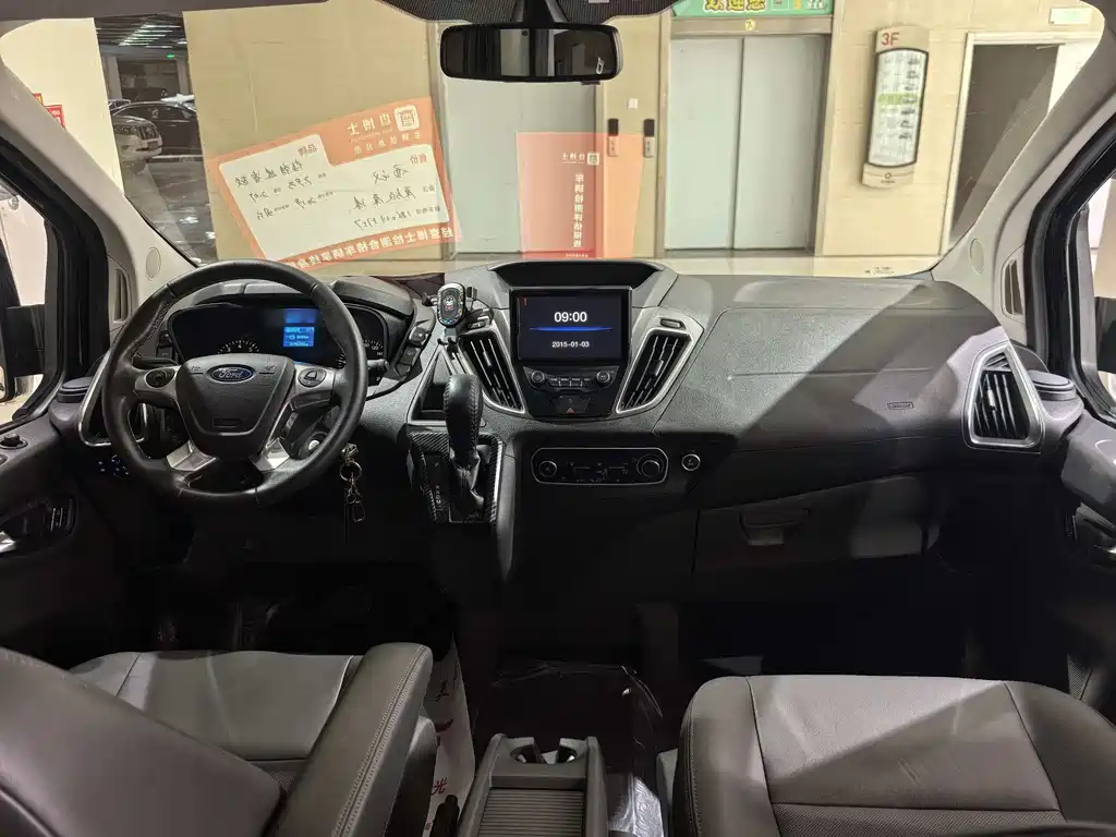 Ford Tourneo 2019 — фото 11