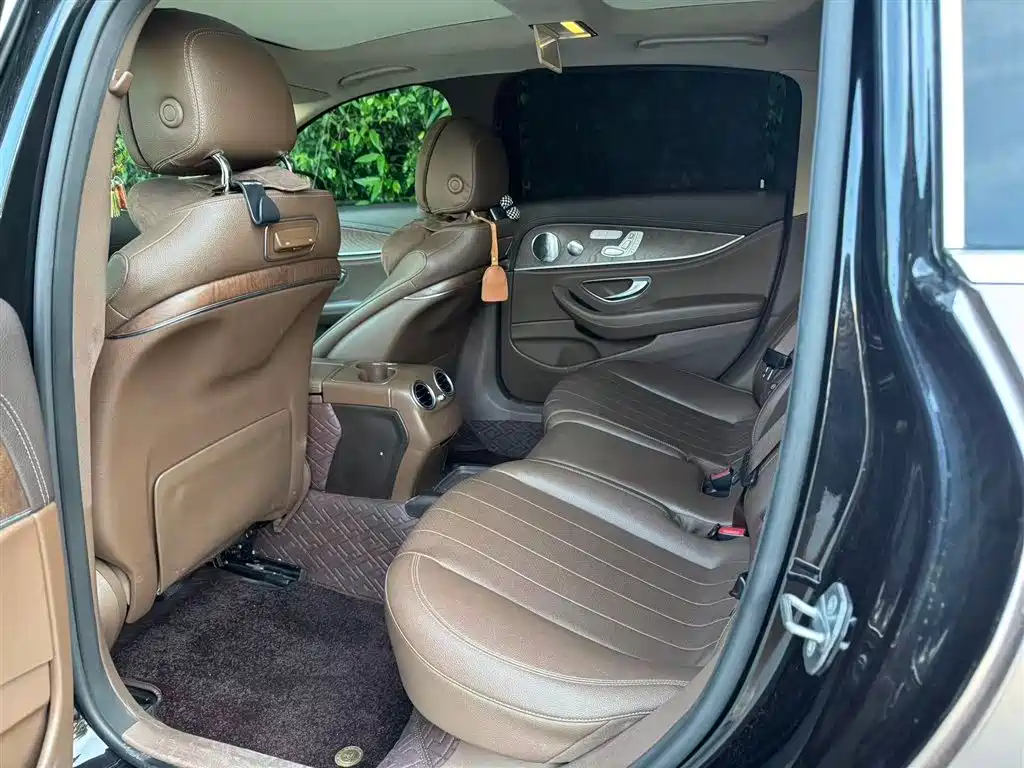 Mercedes-Benz E-Class 2019