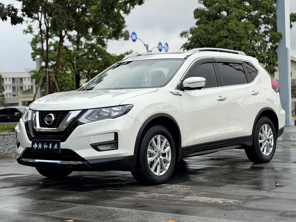Nissan X-Trail 2020 — фото 1
