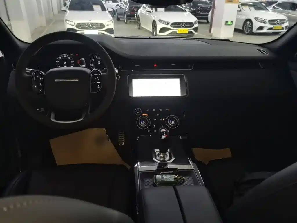 Land Rover Range Rover Evoque 2020 — фото 10