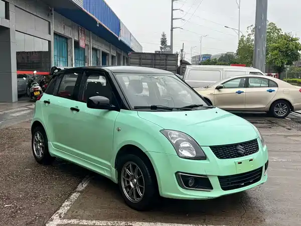 Suzuki Swift 2013