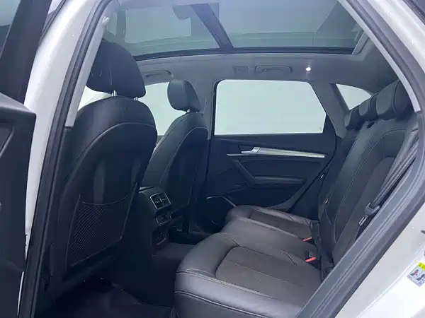 Audi Q5L 2019