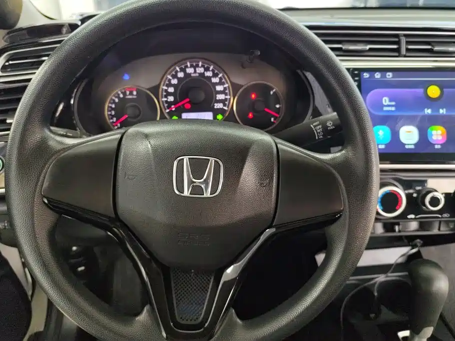 Honda Greiz 2017 — фото 15