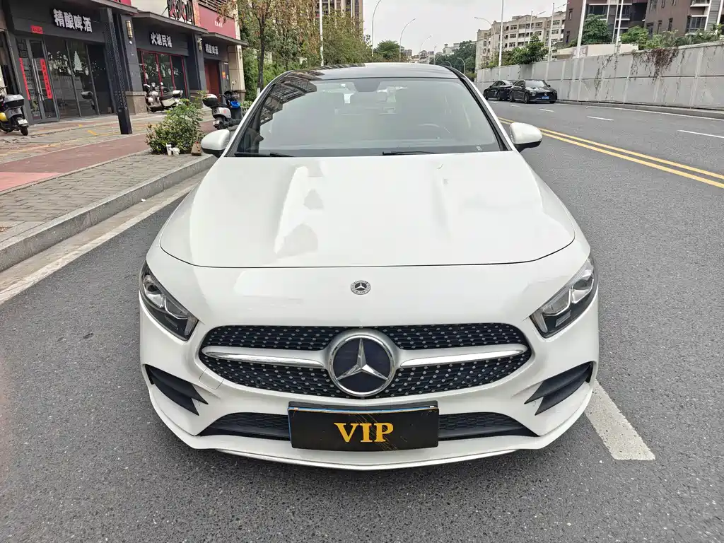 Mercedes-Benz A-Class 2020 — фото 3