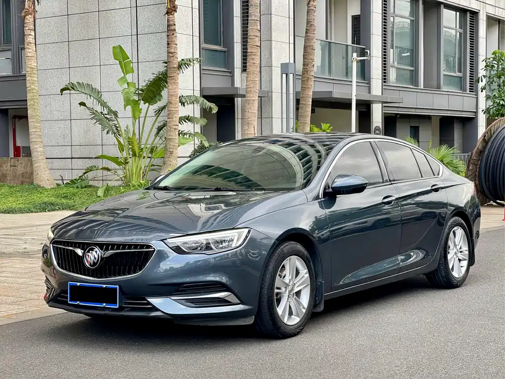 Buick Regal 2020 — фото 1