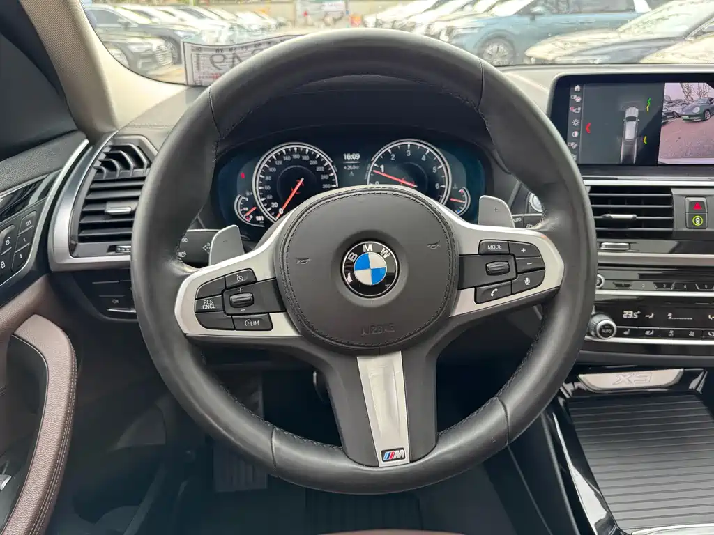BMW X3 2019 — фото 10