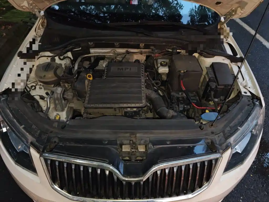 Skoda Octavia 2014 — фото 11