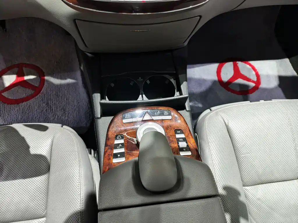 Mercedes-Benz S-Class 2008 — фото 10