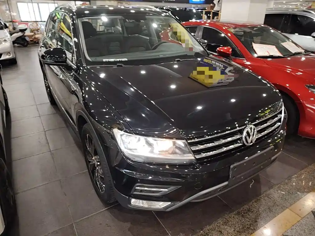Volkswagen Tiguan L 2020 — фото 4