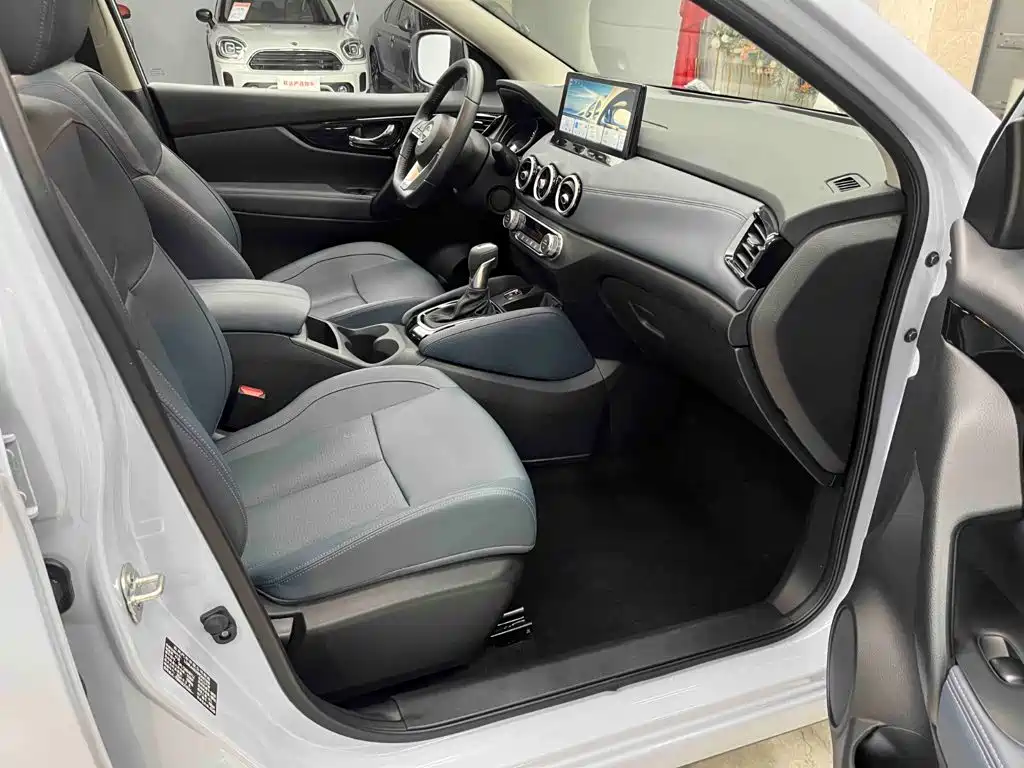 Nissan Qashqai 2024 — фото 12