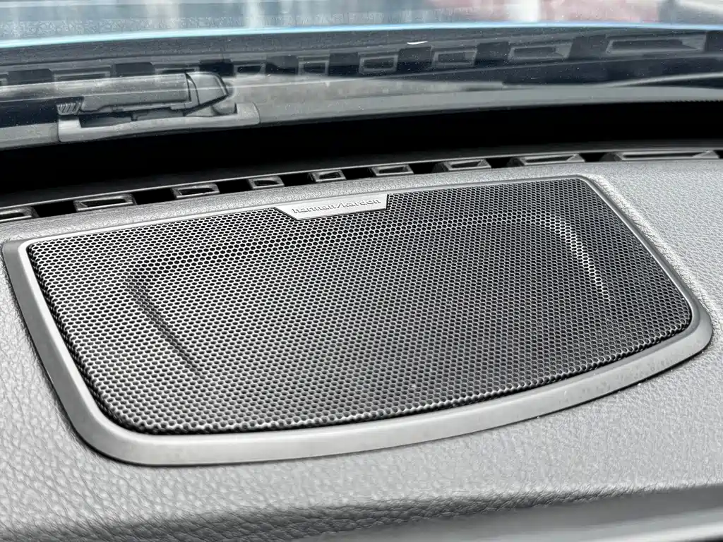 BMW 3 Series GT 2016 — фото 10