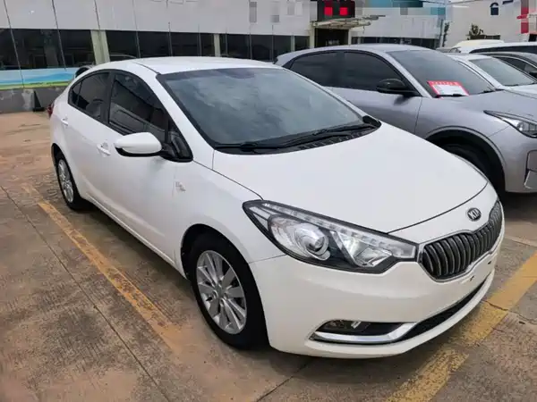 Kia K3 2015