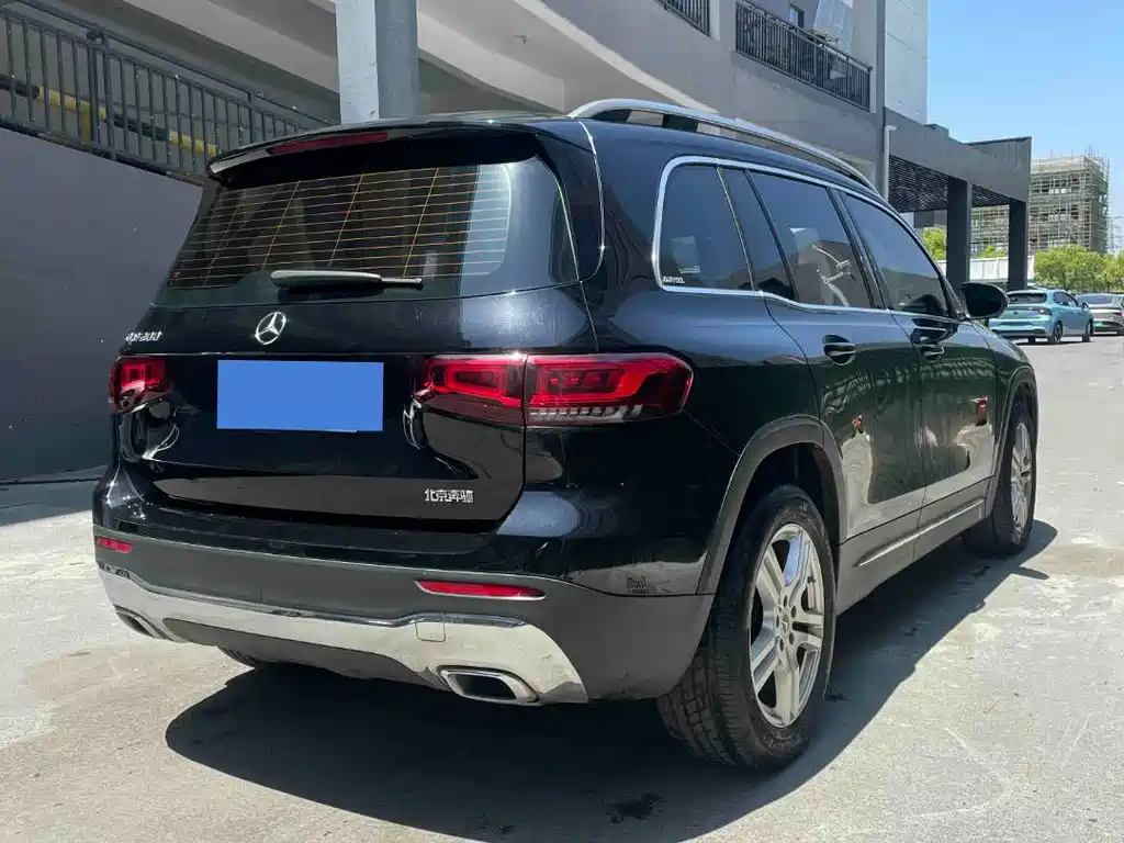 Mercedes-Benz GLB 2023 — фото 5