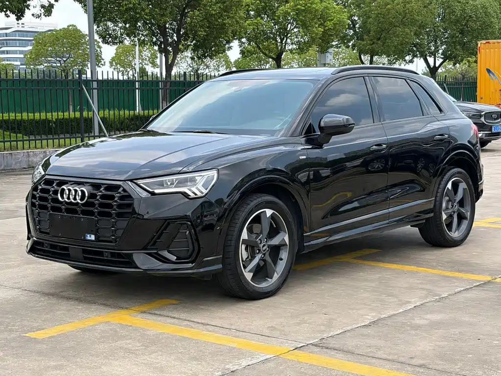 Audi Q3 2022