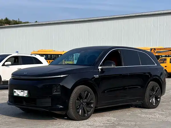 Li Auto L6 2024