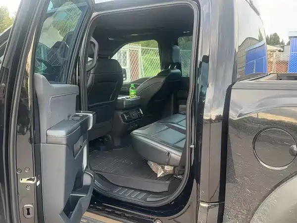 Ford F-150 Raptor 2023