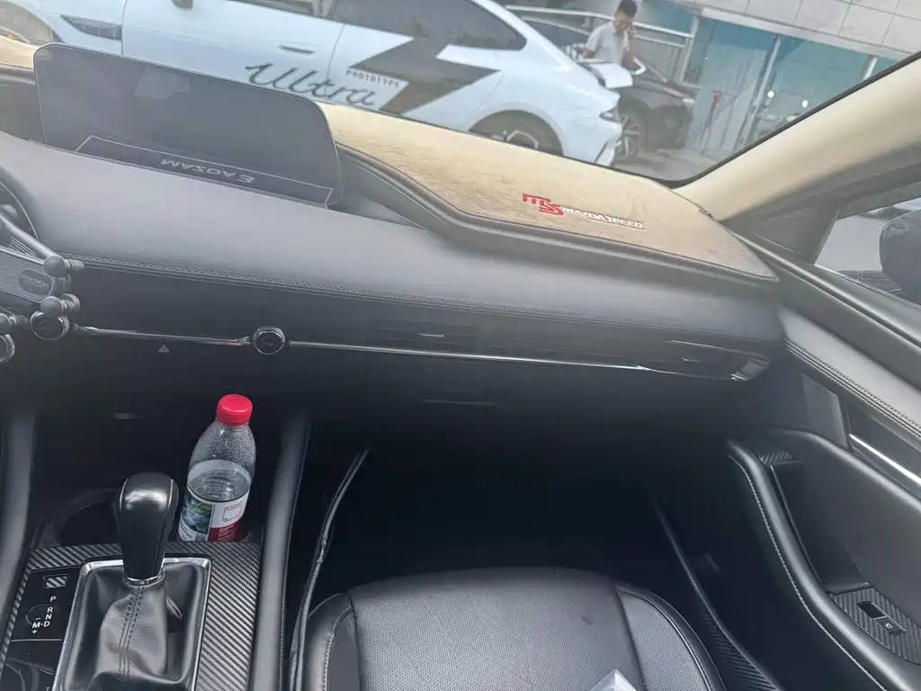 Mazda 3 Axela 2020