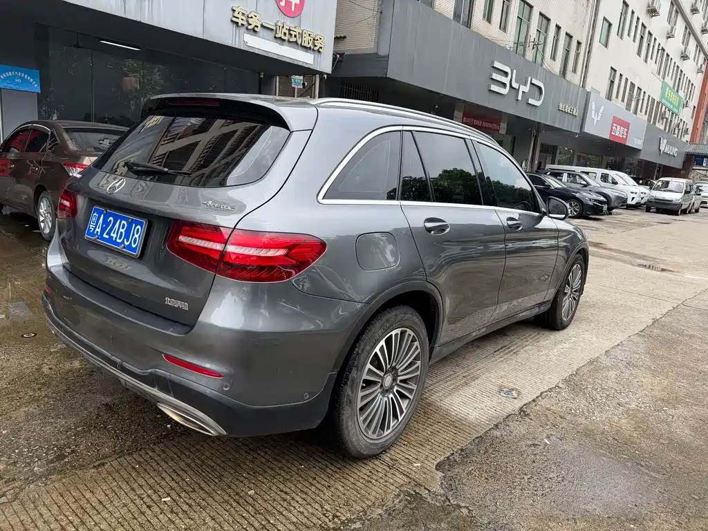 Mercedes-Benz GLC 2016