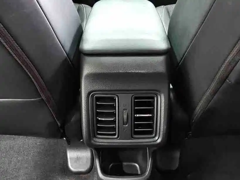 Honda Vezel 2023 — фото 17
