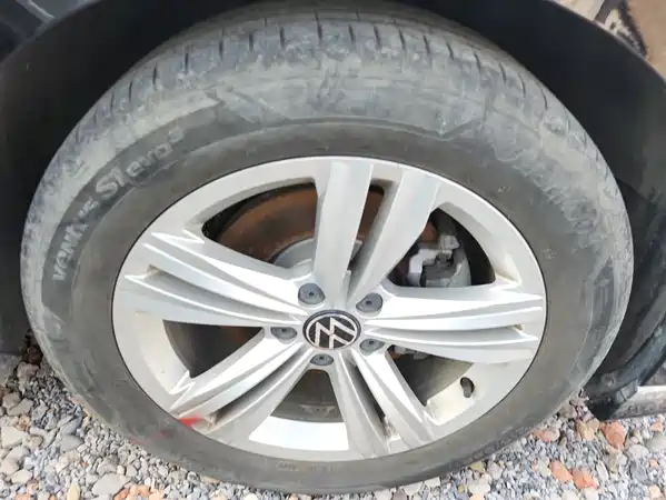 Volkswagen Magotan 2025