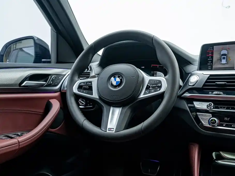 BMW X4 2020 — фото 18