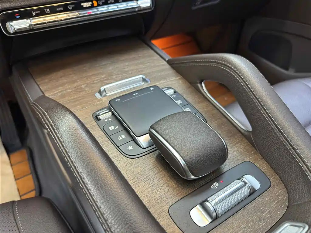 Mercedes-Benz GLE 2020 — фото 15