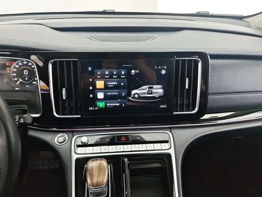 GAC Trumpchi M8 2023 — фото 13