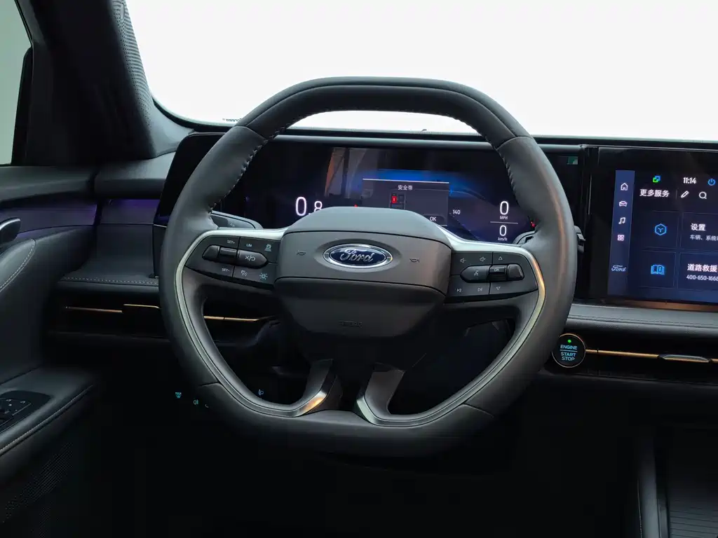 Ford Edge 2023 — фото 36