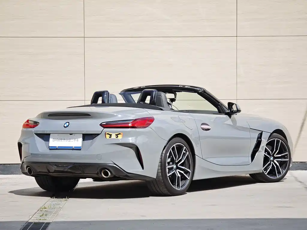 BMW Z4 2023 — фото 6