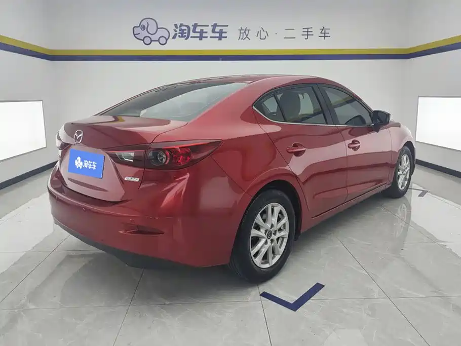Mazda 3 Axela 2015