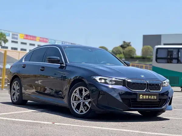 BMW i3 2023