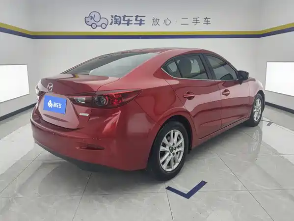 Mazda 3 Axela 2015