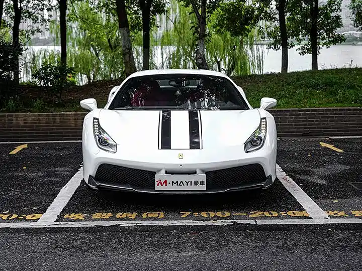 Ferrari 488 2016 — фото 2