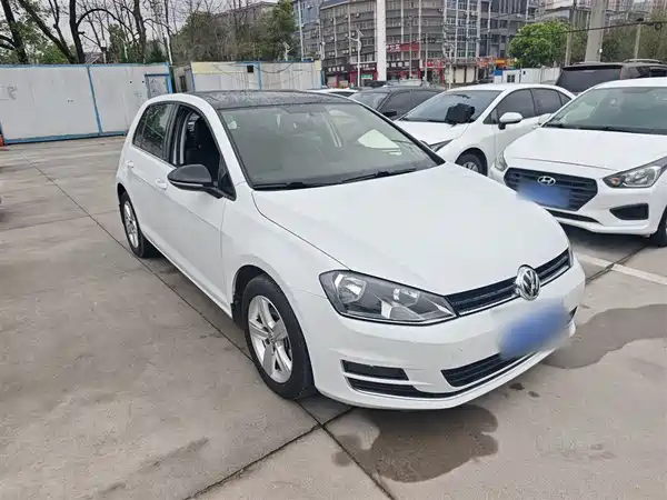 Volkswagen Golf 2016