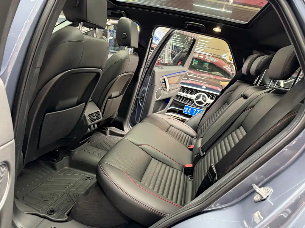 Land Rover Discovery Sport 2021 — фото 14