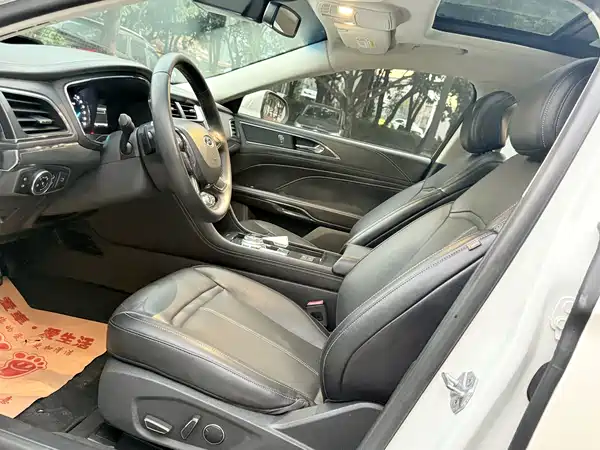 Ford Taurus 2018