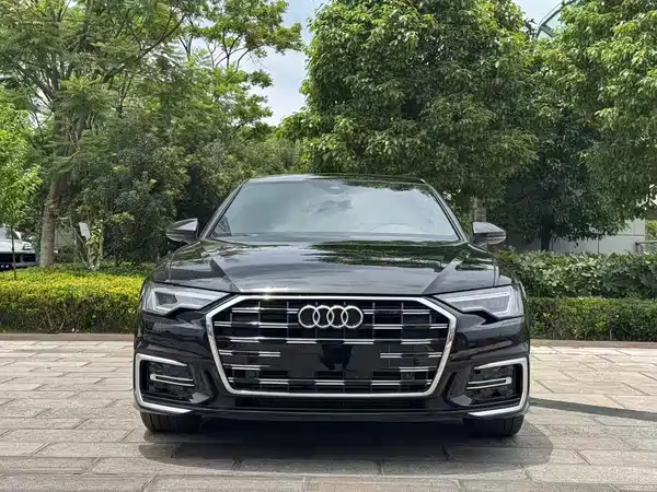 Audi A6L 2022