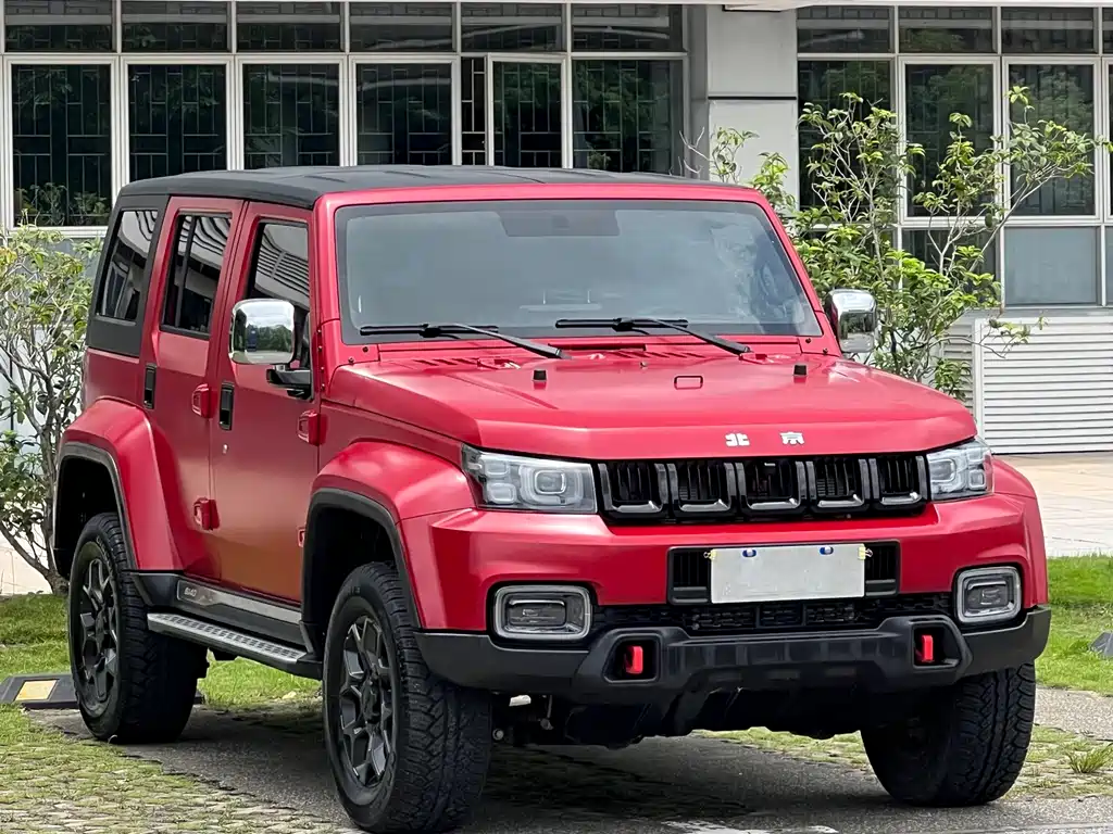 BAIC BJ40 2024 — фото 3