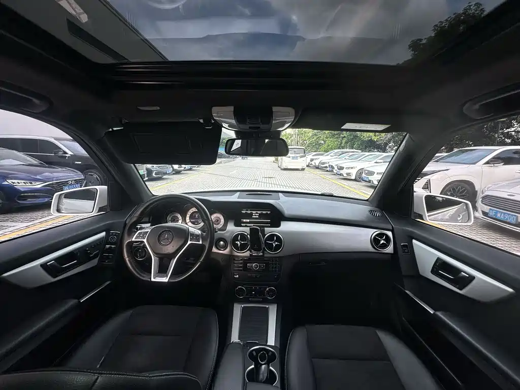 Mercedes-Benz GLK-Class 2015