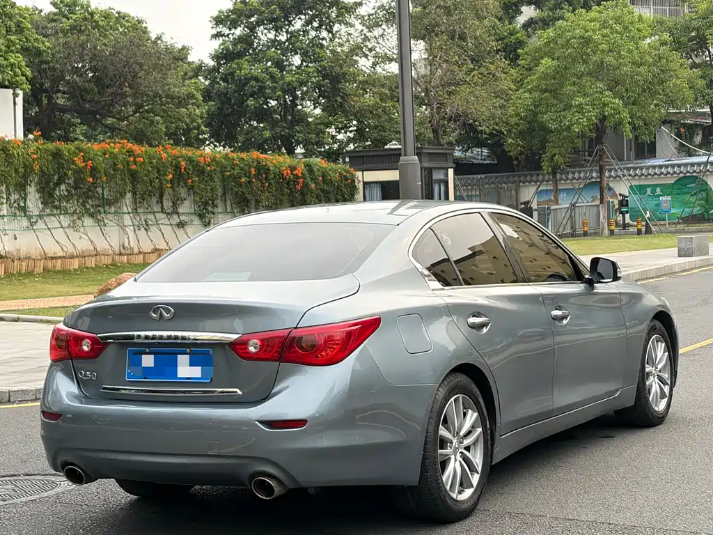 Infiniti Q50 2016 — фото 4