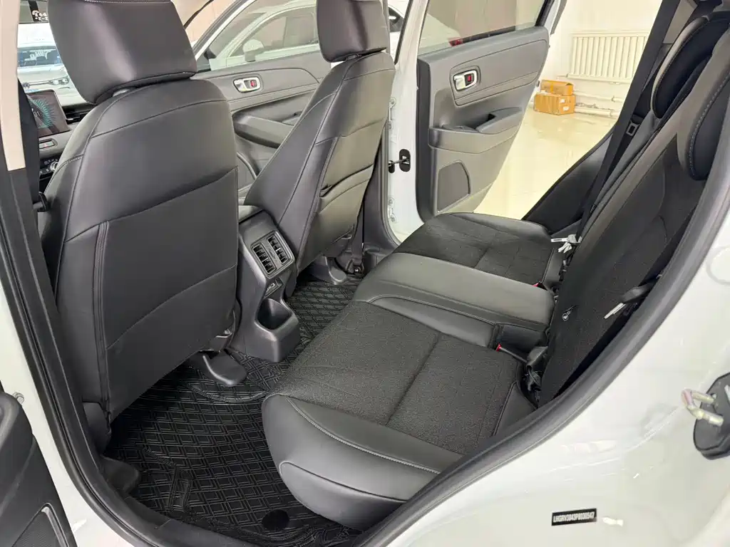 Honda Vezel 2023 — фото 15