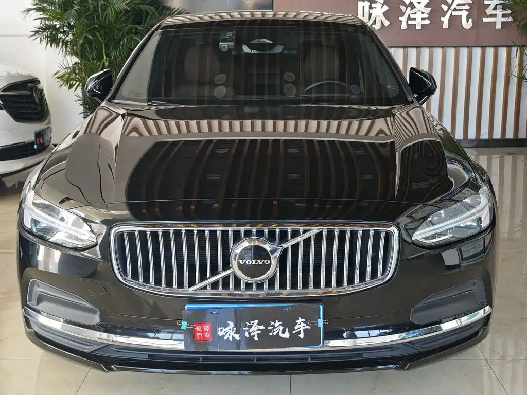 Volvo S90 2021 — фото 1