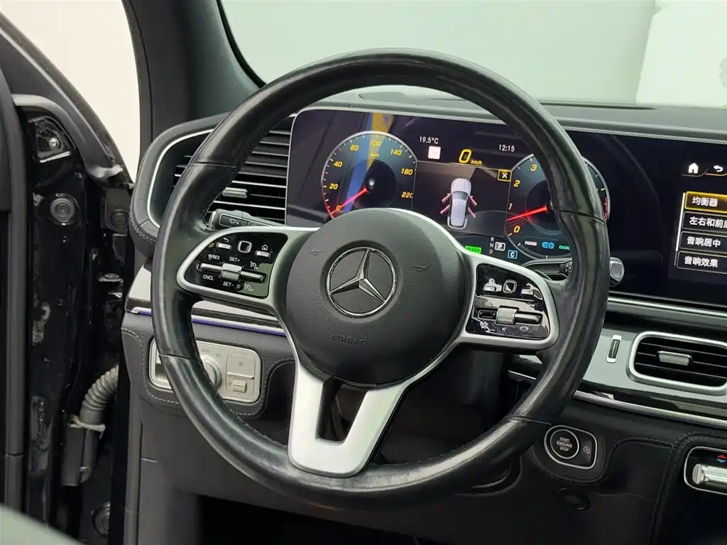 Mercedes-Benz GLE 2020 — фото 13