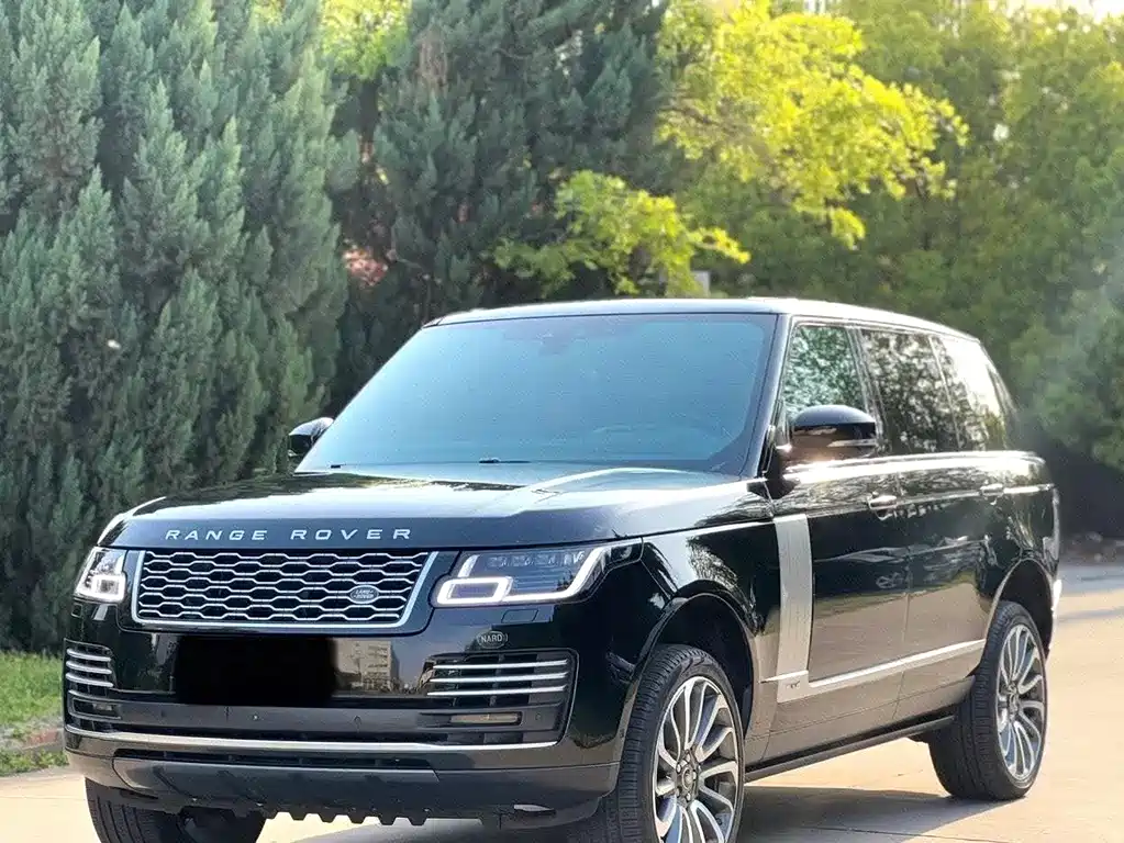Land Rover Range Rover 2020 — фото 1