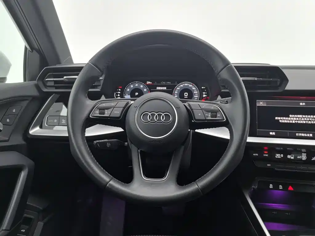 Audi A3 2021 — фото 11