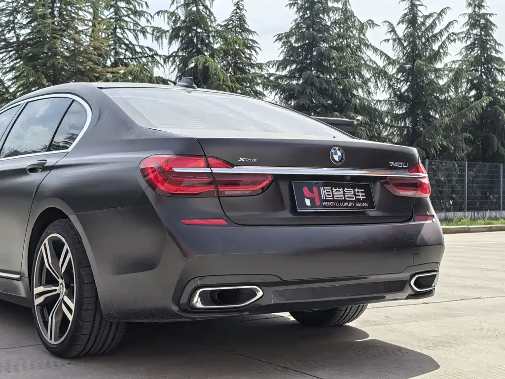 BMW 7 Series 2019 — фото 28