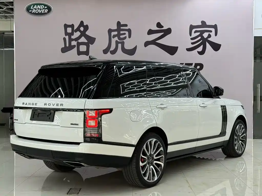 Land Rover Range Rover 2018 — фото 3