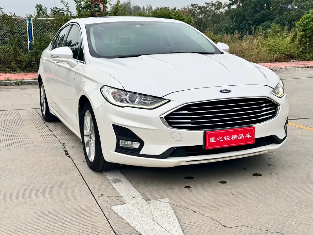Ford Mondeo 2019 — фото 4