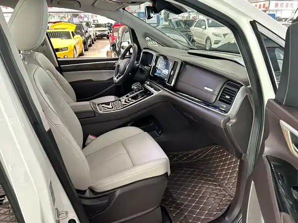 GAC Trumpchi M8 2021
