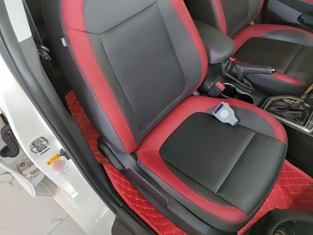 Changan Eado XT 2018 — фото 25